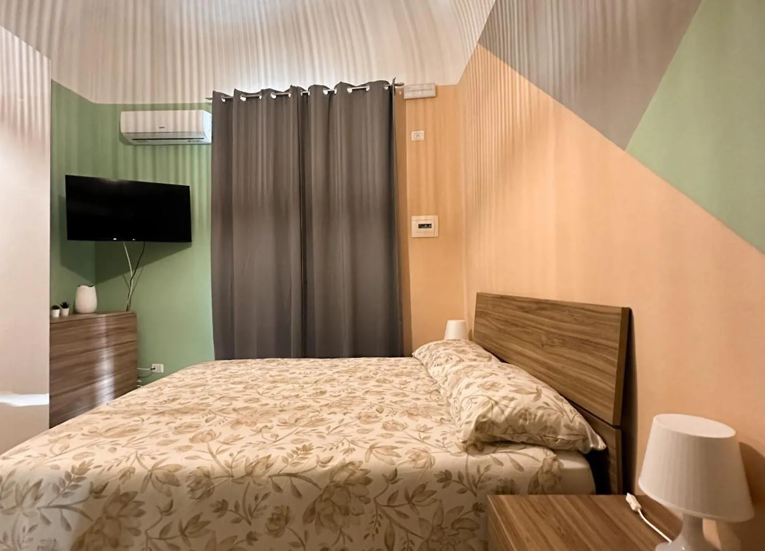 Ferienwohnung Alkimia House Catania